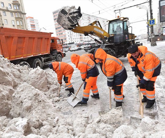 Уборка снега в Жуковском и  Московской области